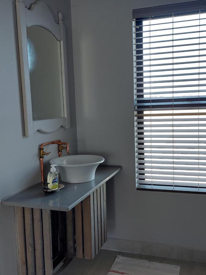 Silver Oaks Airbnb Langebaan Exterior foto